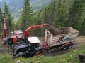 Typický obrázek THL 20 L a odvoz štěpky z lesa